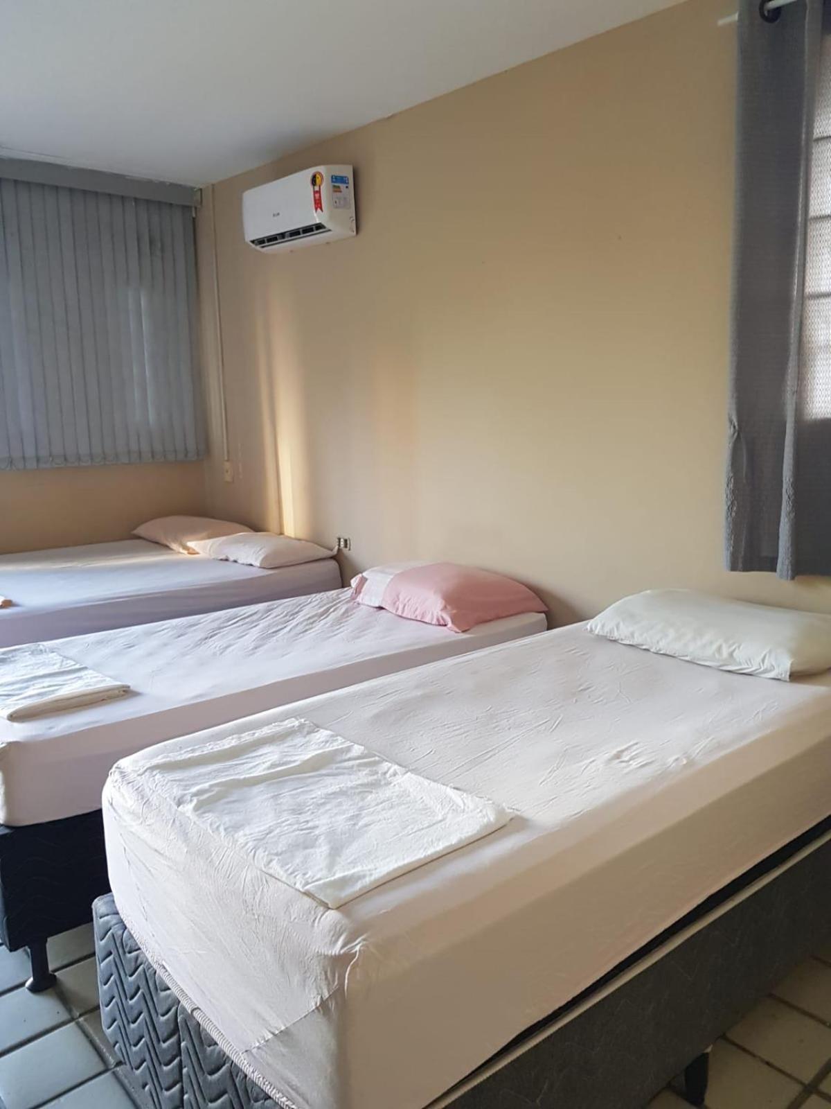 Casa Amarela Hotel โจเอาเปสโซอา ภายนอก รูปภาพ